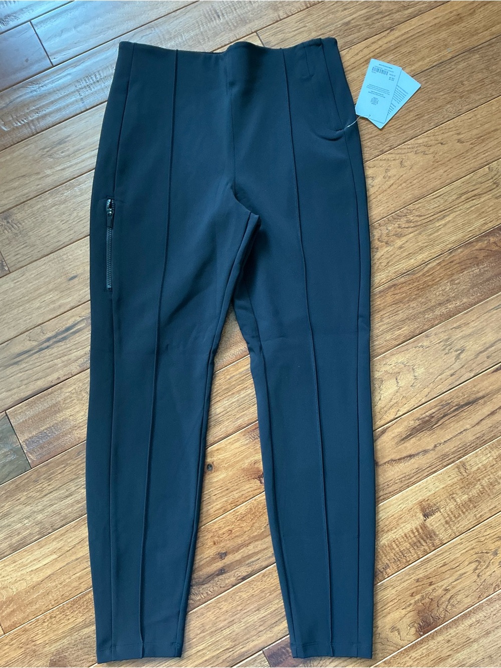 NWT Athleta Glacier Snow Skinny Pant, Black, size 14